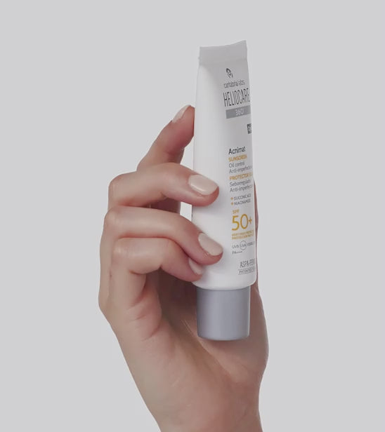Protector Solar HELIOCARE 360 Acnimat Piel Acneica SPF 50+ Cantabria 50 ml